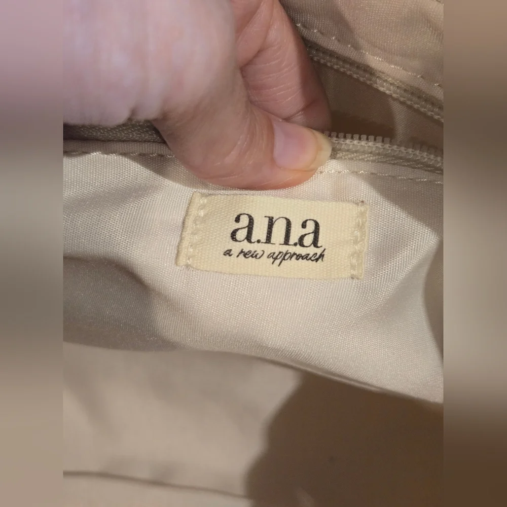 Ana Canvas Tote Bag - Picture 12 of 12